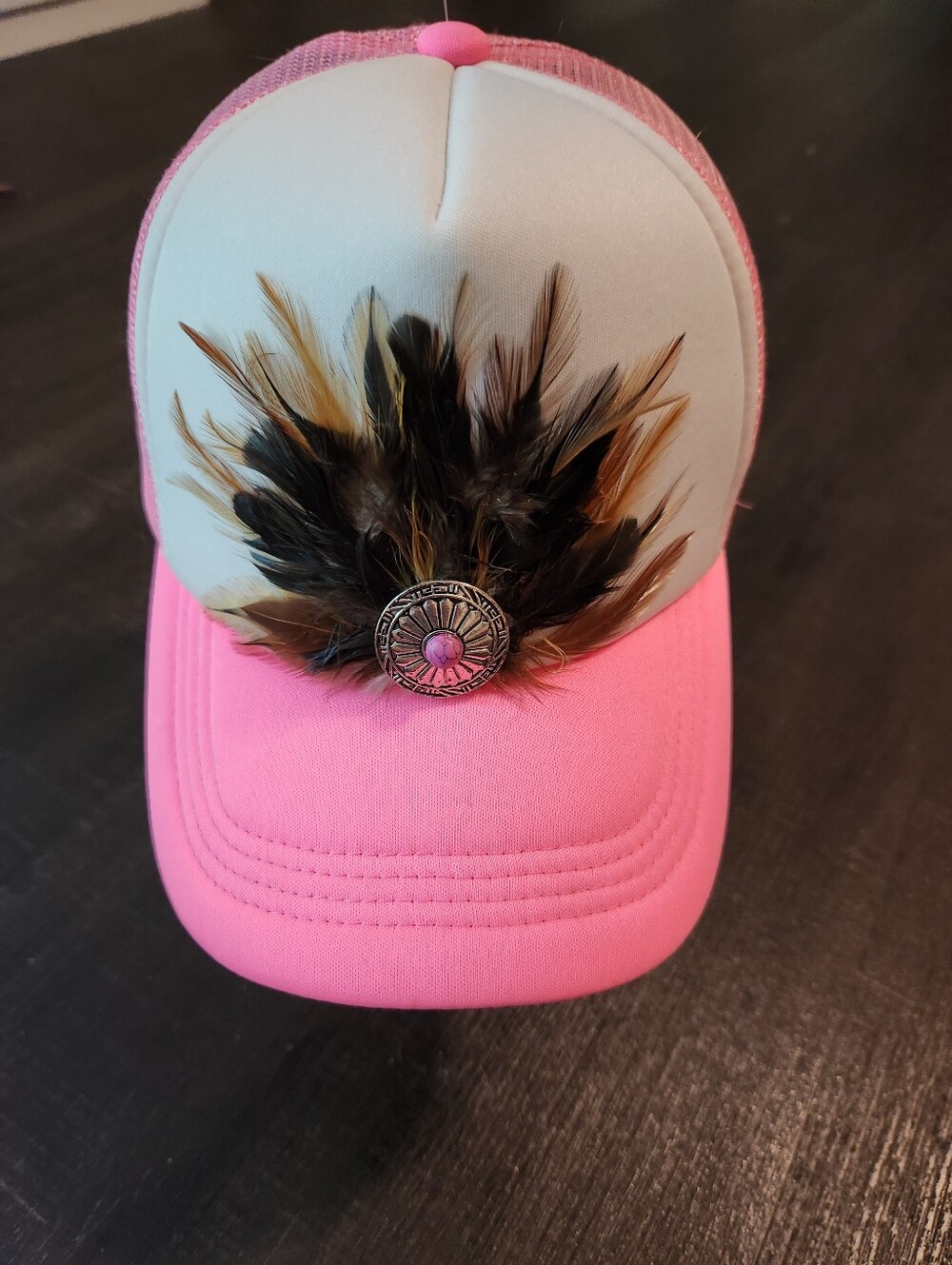 Womens Pink Feather Accent  Trucker Hat